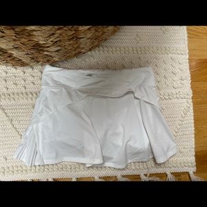 LULULEMON white tennis skirt